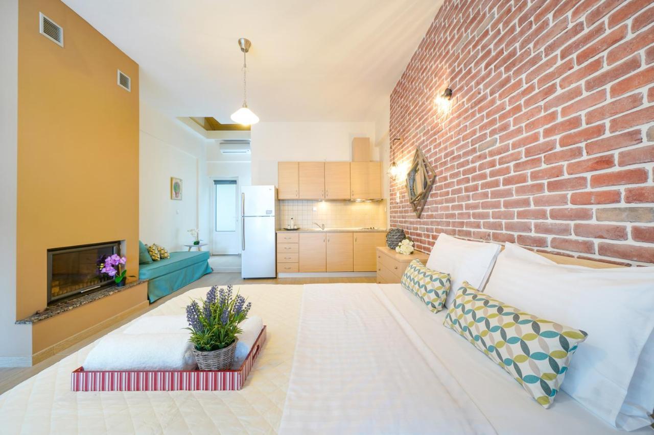 Golden Beachside Terrace Chrysi Ammoudia Exterior photo
